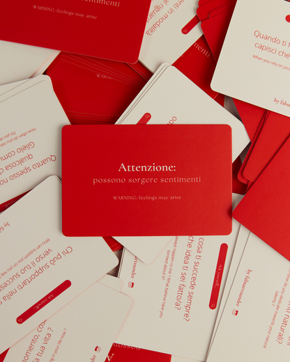 FabSurrounder Game – Il Gioco di Carte per Connessione e Crescita Personale